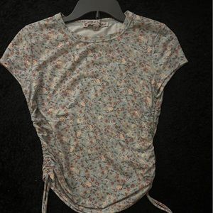 Shirt Flower with adjustable strings